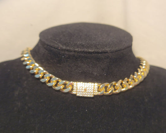 Coquette Choker